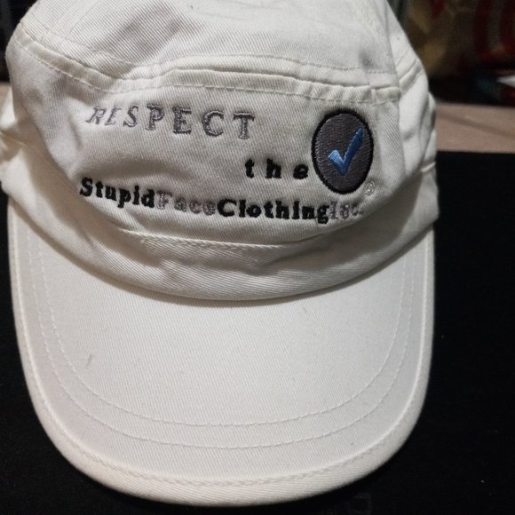 Texas Hold 'Em Poker - SF - One Size Fits All Off White Adjustable Army Hat Cap - Picture 1 of 4